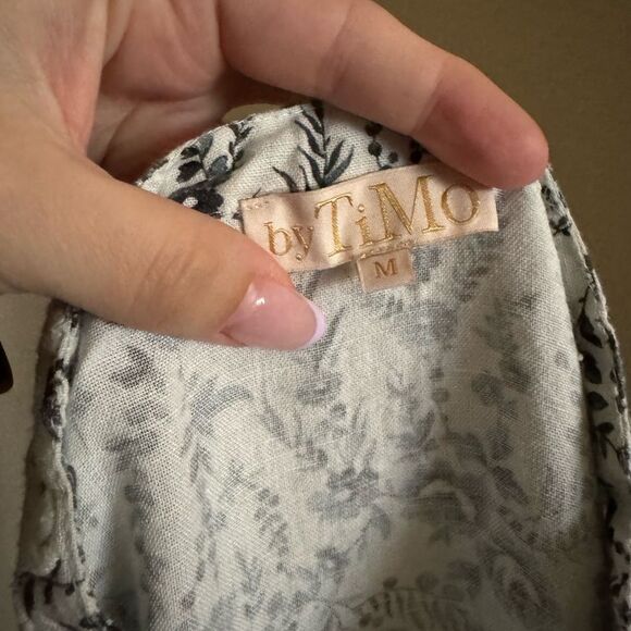 By Timo‎ Floral Boho Embroidered Poplin Midi Dress Sz Medium Crochet Lace Trim - Picture 3 of 9